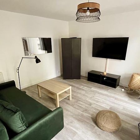 1Br Et Canape Lit Dans Le Salon Apartman Párizs Kültér fotó